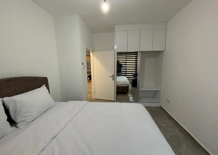 Veray Homes, Alsancak Appartamento Agios Dhometios